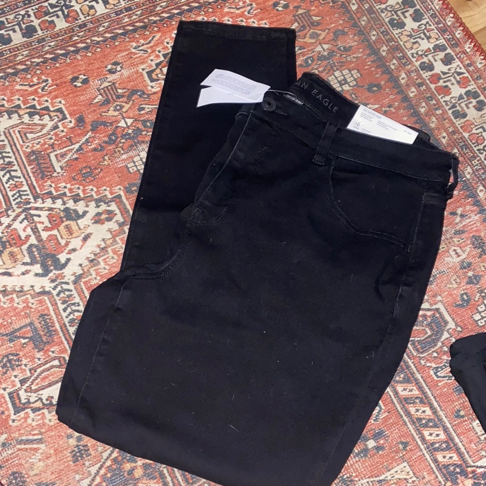 American Eagle women’s Jeans